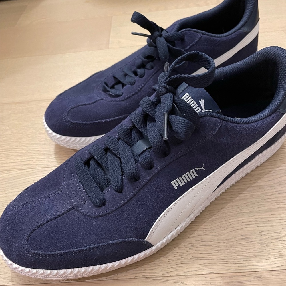 Puma Classic Sneakers -Navy Blue